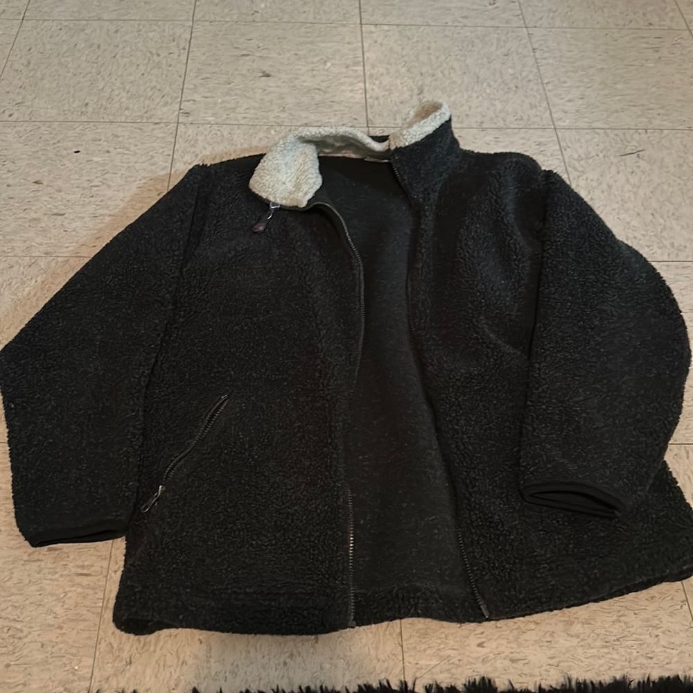 Field master charcoal Sherpa sweater size M men’s
